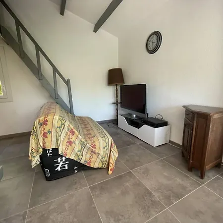 Maison 2 Pieces 4 Couchages St Cyprien Sc200-032 *
