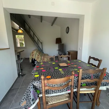 Maison 2 Pieces 4 Couchages St Cyprien Sc200-032 Saint-Cyprien (Pyrenees-Orientales)