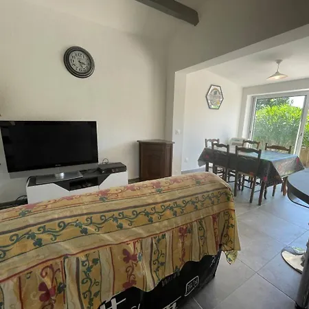 Maison 2 Pieces 4 Couchages St Cyprien Sc200-032 *
