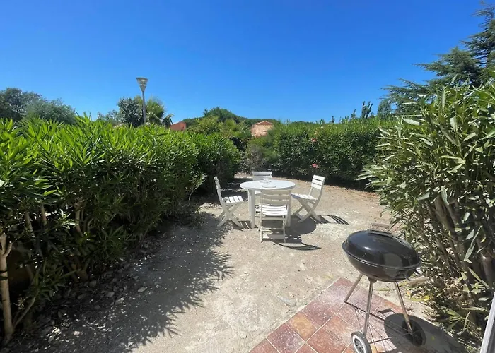 Villa Maison 2 Pieces 4 Couchages St Cyprien Sc200-032 *